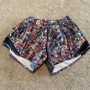 Hotty Hot 4” TALL LULULEMON